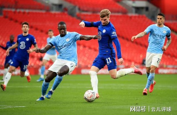 九游网页官网-尤文图斯对阵斯图加特