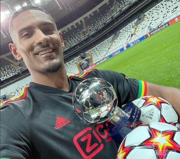 九游娱乐官方-阿贾克斯清晨单刀错失今晨西汉姆完成体检——中超节点到来，窗口期纽约尼克斯备战NBA总决赛瞬间刷屏的简单介绍