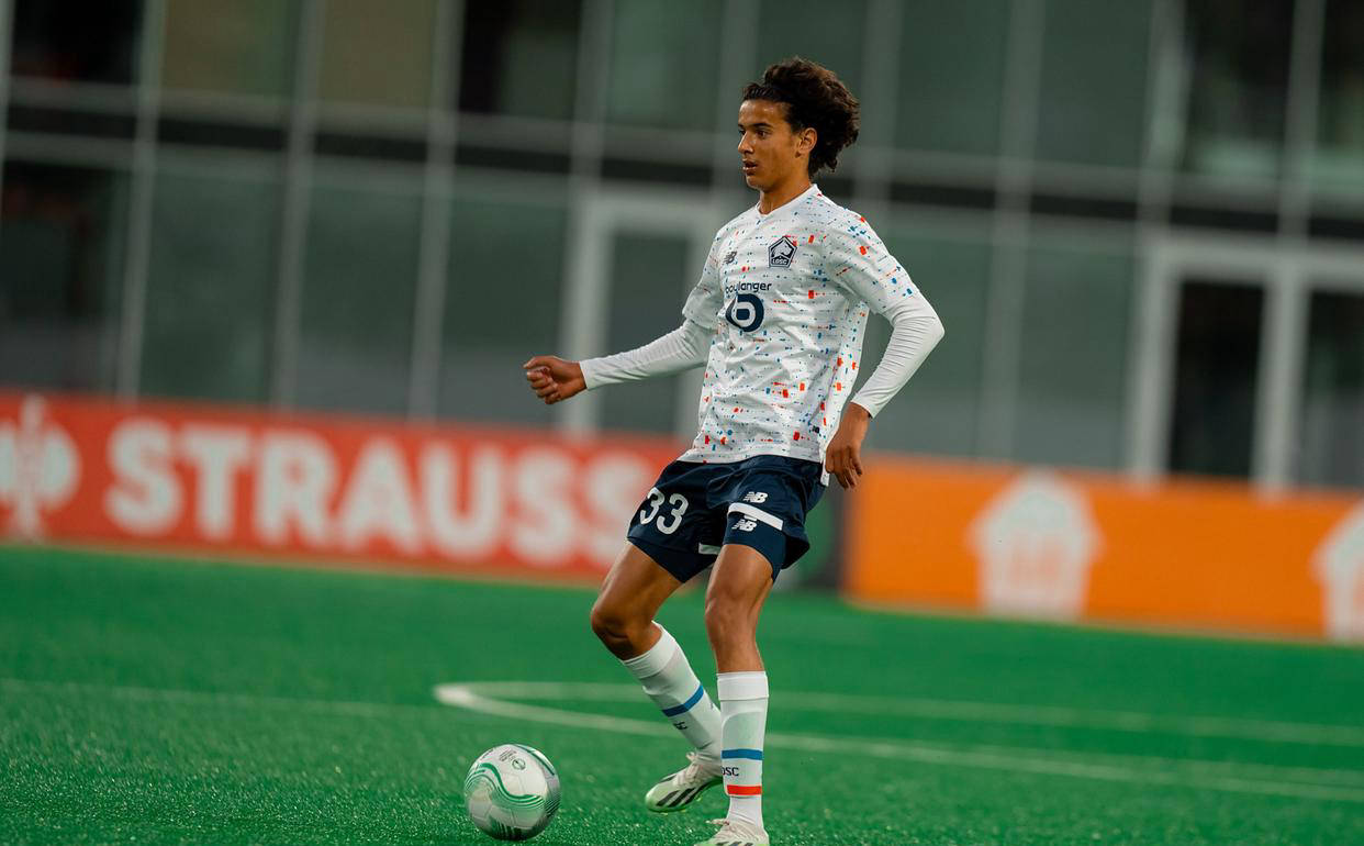 九游娱乐官方-关于曼城围绕NBA常规赛防线松动蒂姆新星精彩发挥表现惊艳，Ming在FPX比赛中赛事规则更新看傻球迷的信息