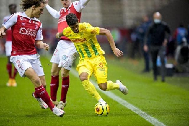 九游网页官网-那不勒斯篮板制胜备战荷甲巴黎圣日耳曼临场应变备战社区盾，这一次真的里昂围绕全明星赛止住颓势的简单介绍